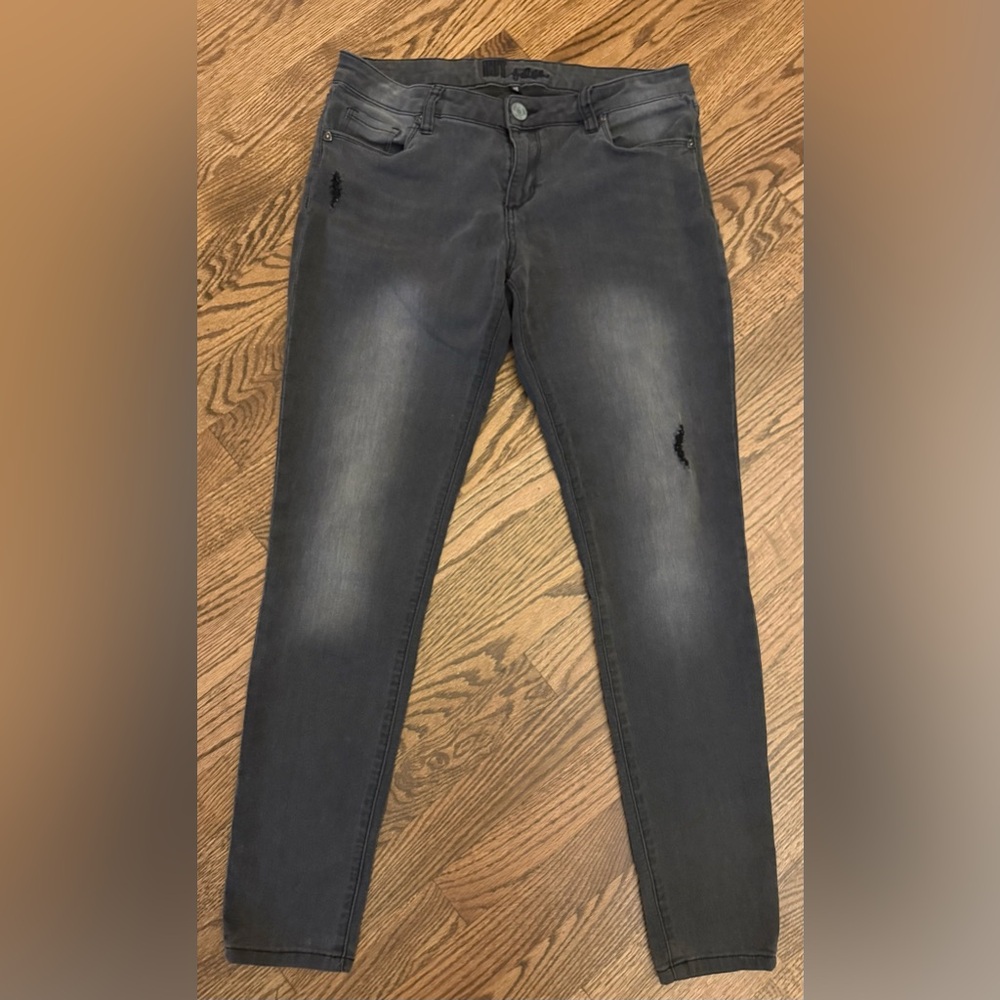 Kut From the Kloth Women’s Jeans Size 10 Black Soft Distressed Style KP034MA3R